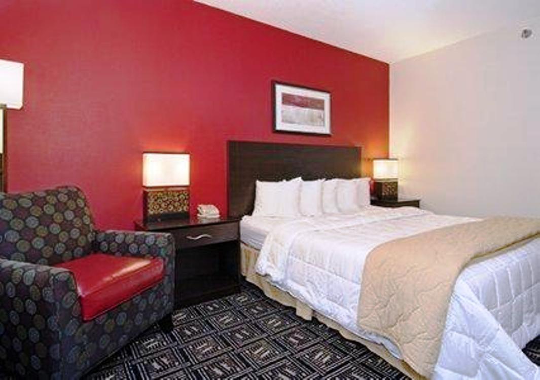 Quality Inn & Suites Mankato Exterior photo