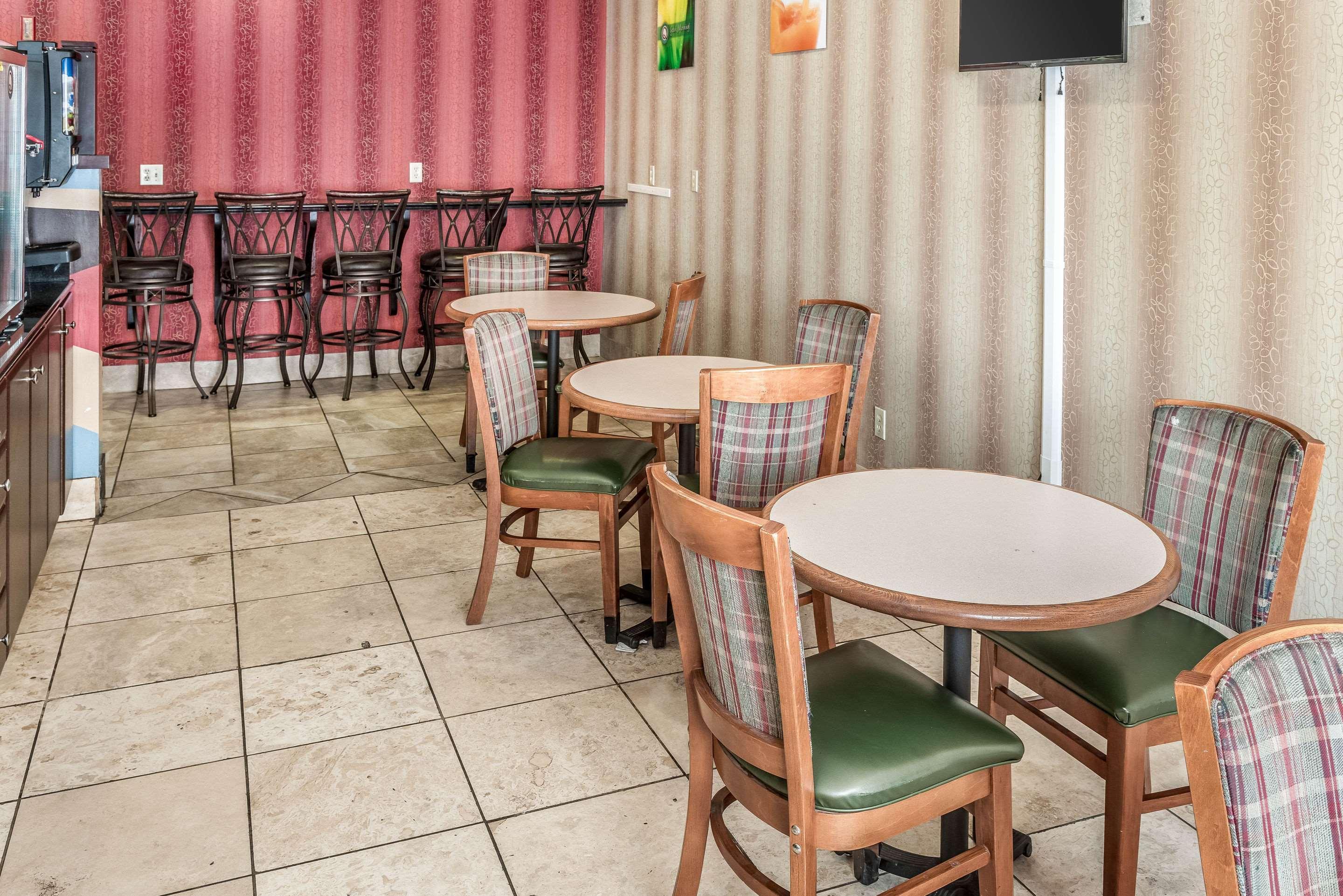 Quality Inn & Suites Mankato Exterior photo
